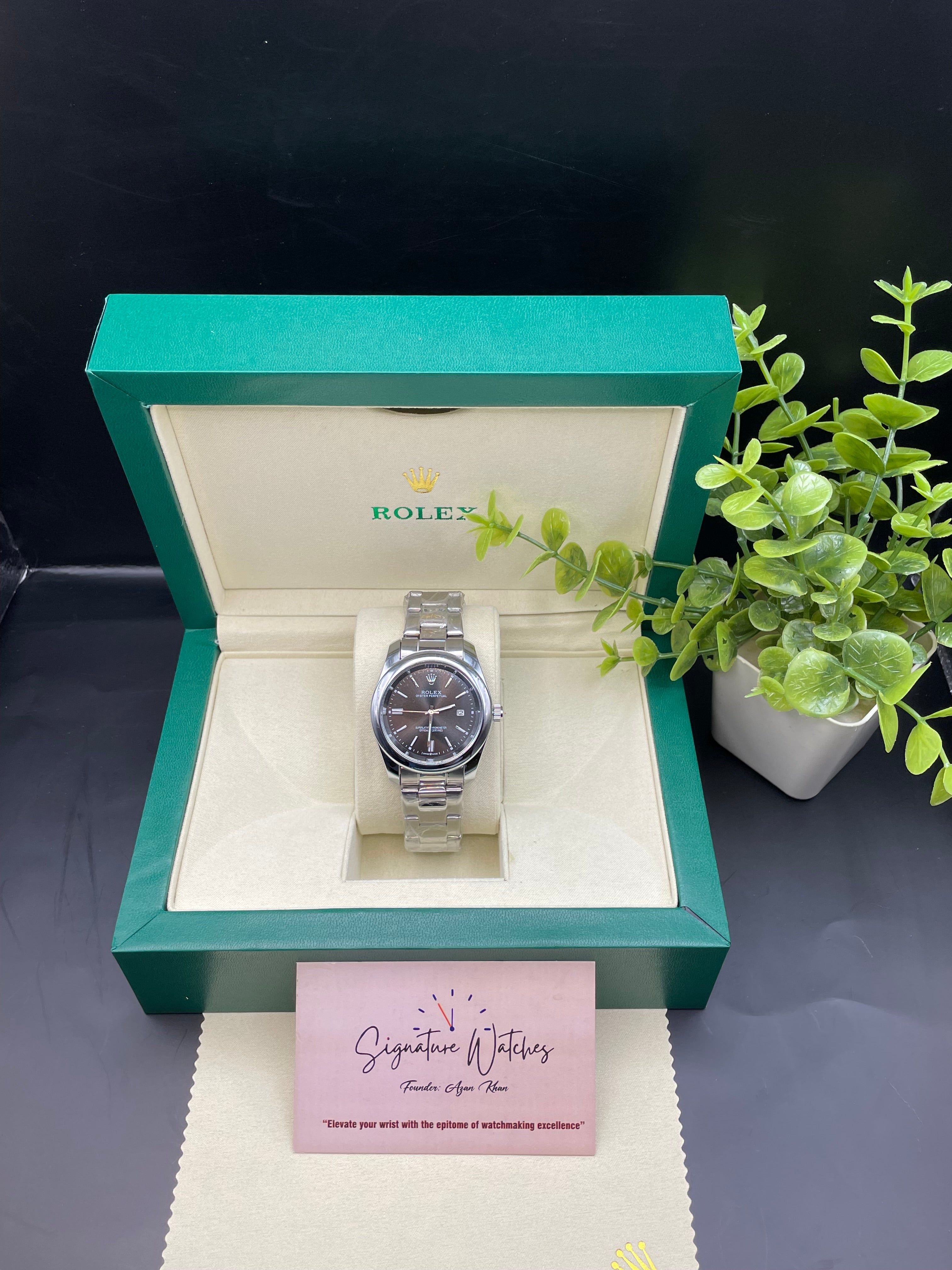 Rolex Date Just Black (Quartz)